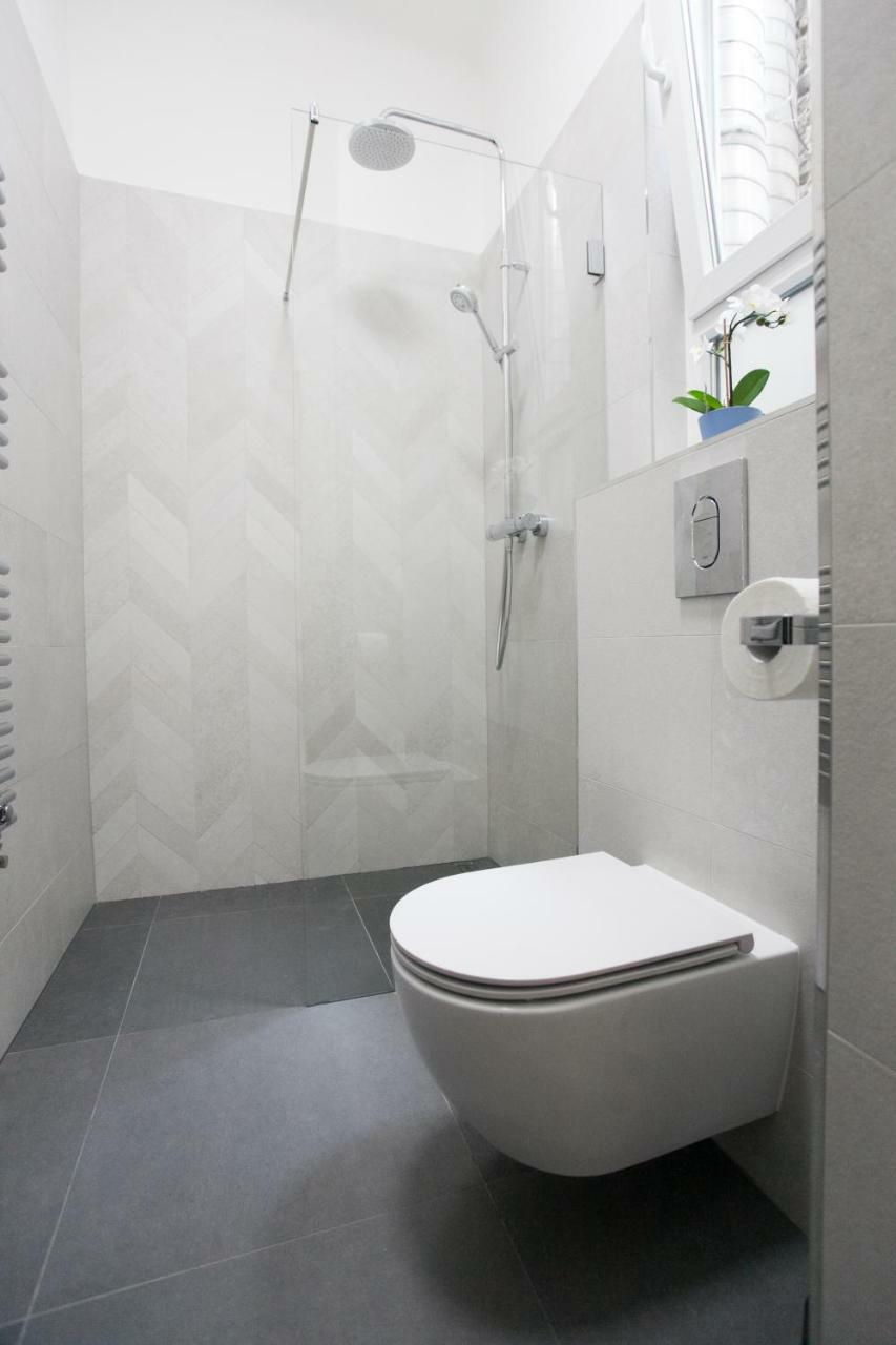 Chic & Charm Apartment Budapest Exterior foto
